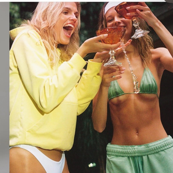 NWT Talentless Women’s Heavyweight Modal Hoodie Butter L - Picture 3 of 6